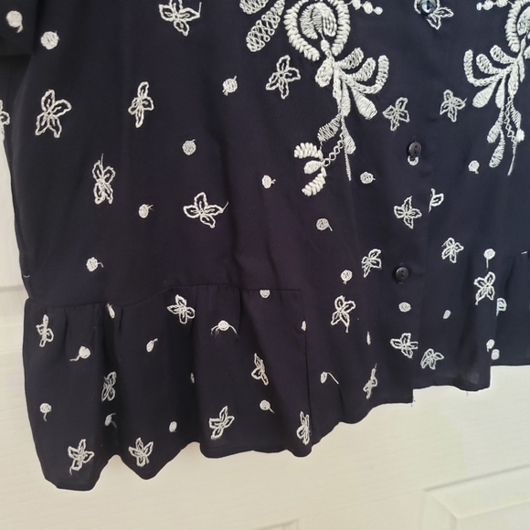 EUC ZARA Embroidered Peplum Blouse - Picture 3 of 10